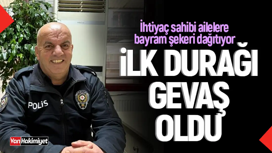 Polis memuru Şahin, ihtiyaç sahibi ailelere bayram şekeri dağıtıyor