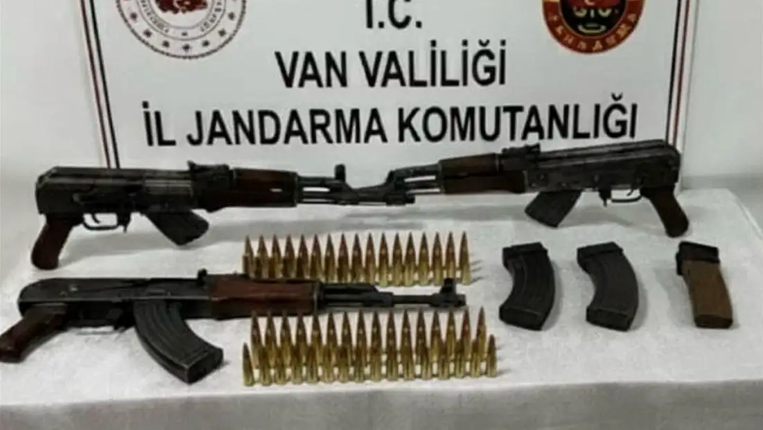 Van'da silah kaçakçılığı operasyonunda 2 şüpheli yakalandı