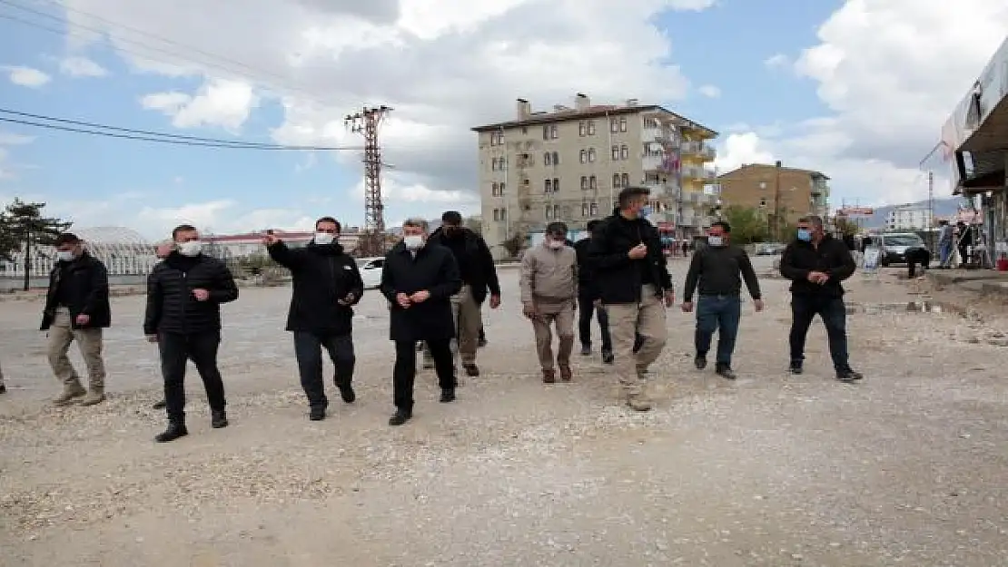 Vali Bilmez, Çohaz Kavşağı ve Hacıbekir Caddesi'ndeki çalışmaları inceledi