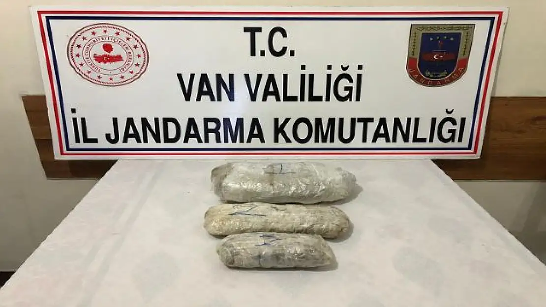 Van'da 5 kilo 195 gram esrar ele geçirildi