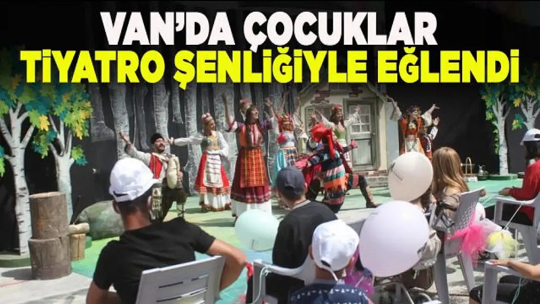 Çocukların tiyatro sevinci