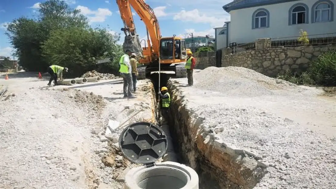 Edremit'te altyapı ve kanalizasyon çalışması