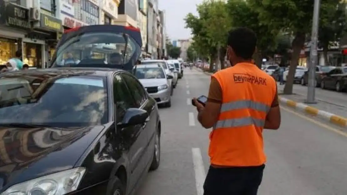 Van'da Parkamot Uygulaması İptal Edildi