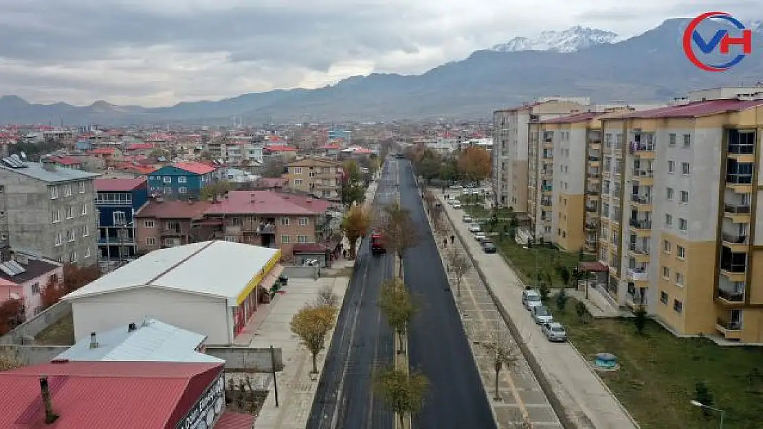 Büyükşehir, Erek Dağı Caddesini Asfaltlıyor