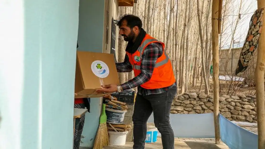 Gürpınar Belediyesi Ramazan öncesi yürekleri ısıttı