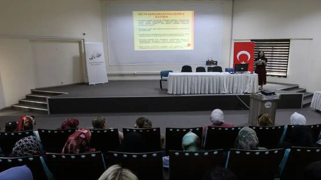 Büyükşehir Belediyesi'nden 'Ailemde Engelli Var' Semineri