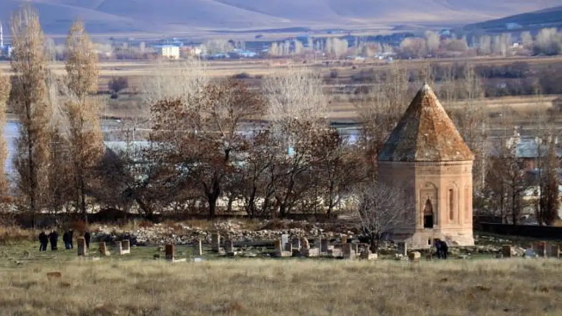 Van'daki Türk İslam Mezarlığı açık hava müzesi oluyor