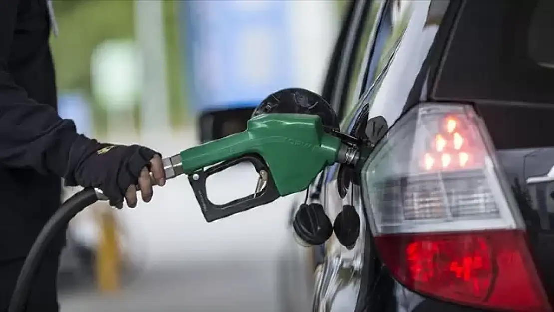 Son Dakika: Benzine indirim geliyor