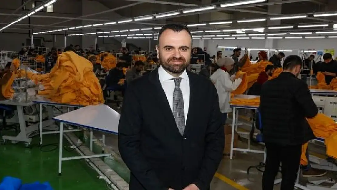 Van'daki tekstil fabrikalarında üretim heyecanı