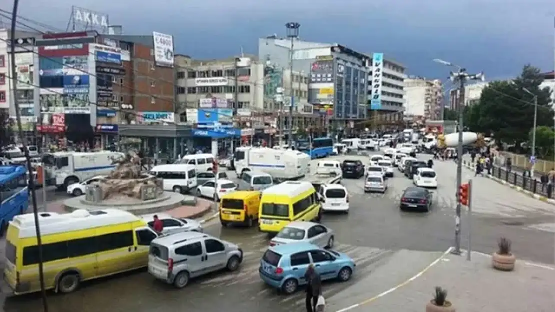 Van'da, trafiğe kayıtlı araç sayısı belli oldu!