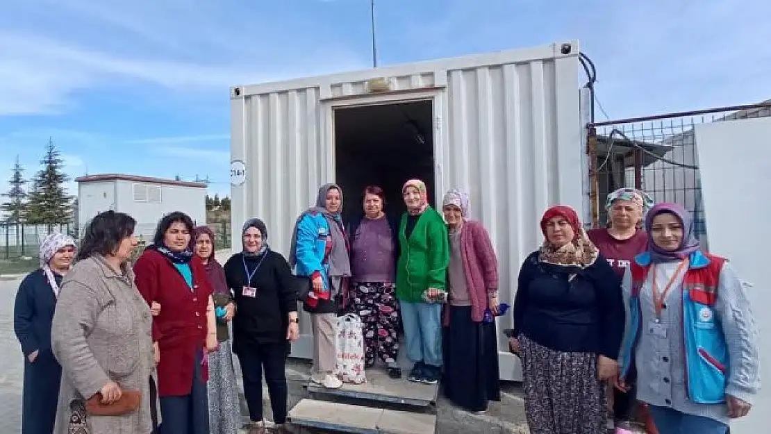 Vanlı Kadınlar Depremzede Kadınları Unutmadı