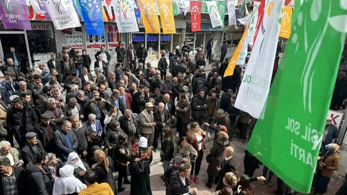 Yeşil Sol Parti Van'da ilk seçim bürosunu açtı