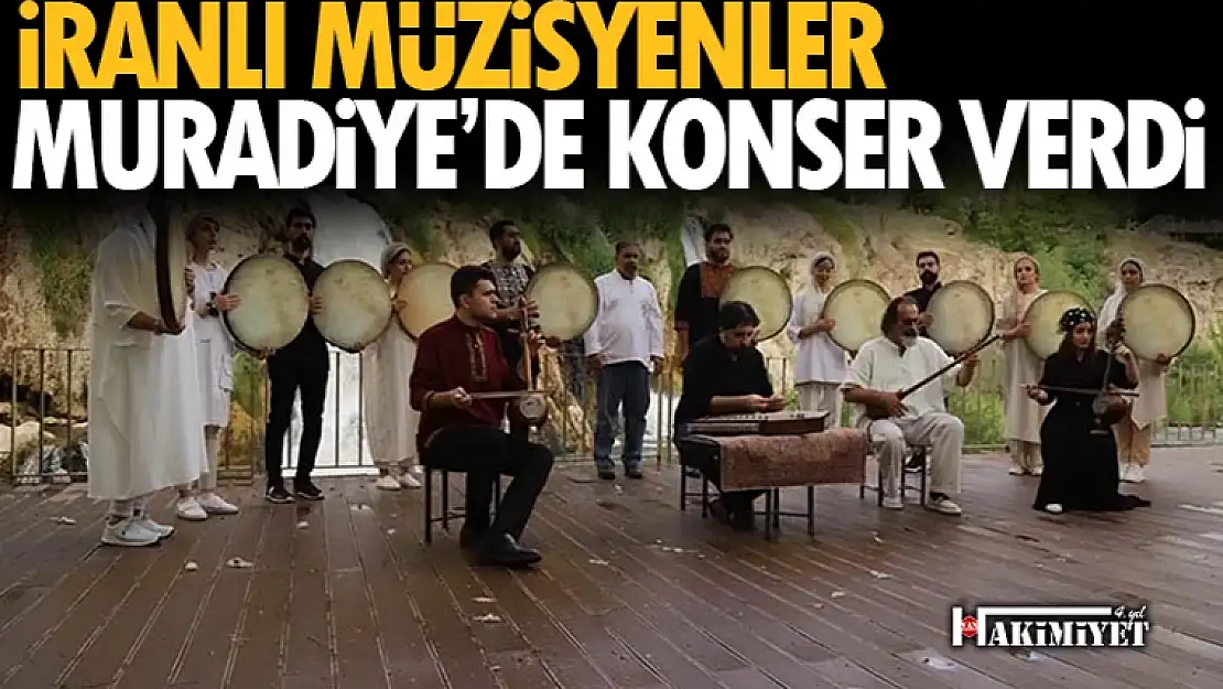 İranlı müzisyenler Muradiye Şelalesi'nde konser verdi