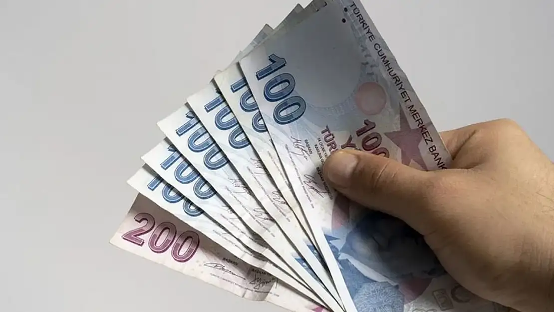 600 bin kamu işçisi için ilk zam teklifi belli oldu