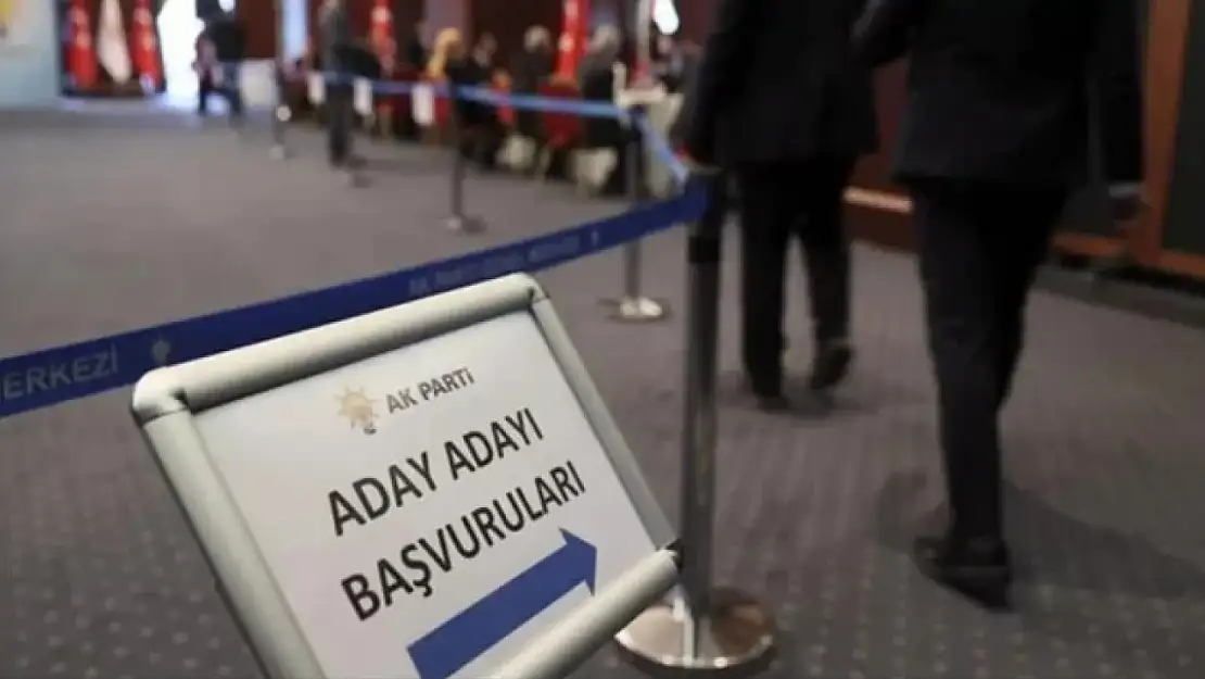 AK Parti'de yerel seçim takviminde değişiklik