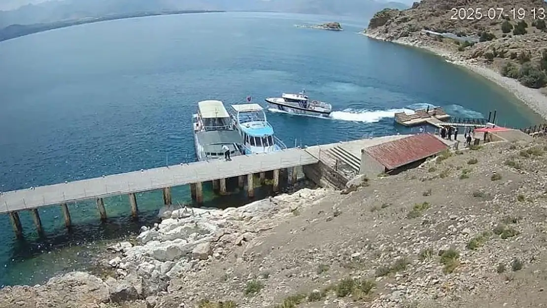 Akdamar Adası'nda nefes kesen operasyon