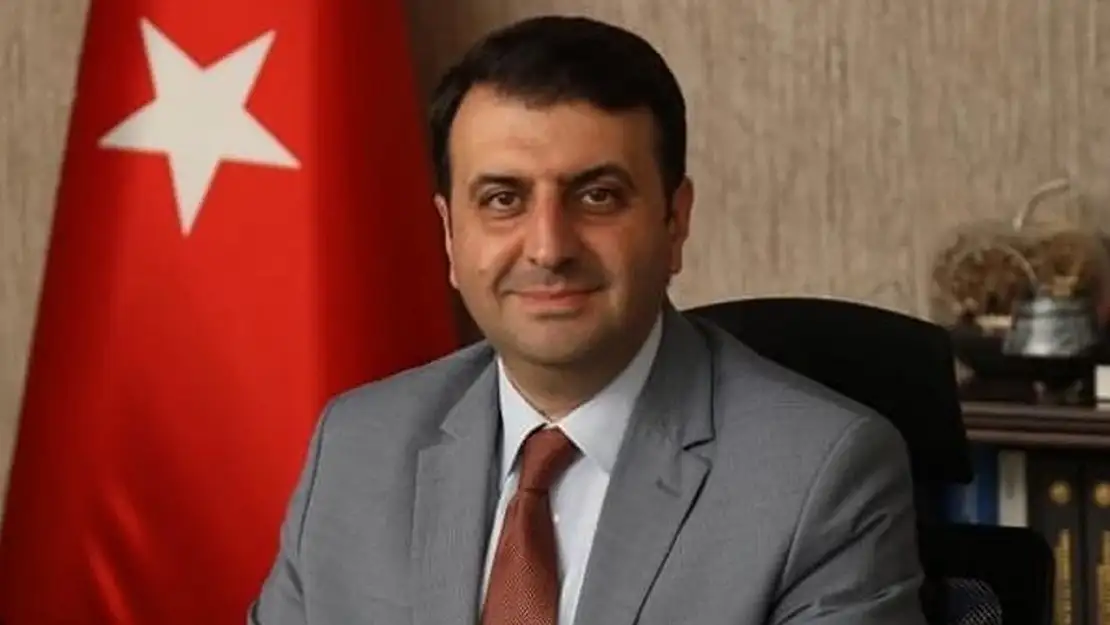 Ali Özvan kimdir?