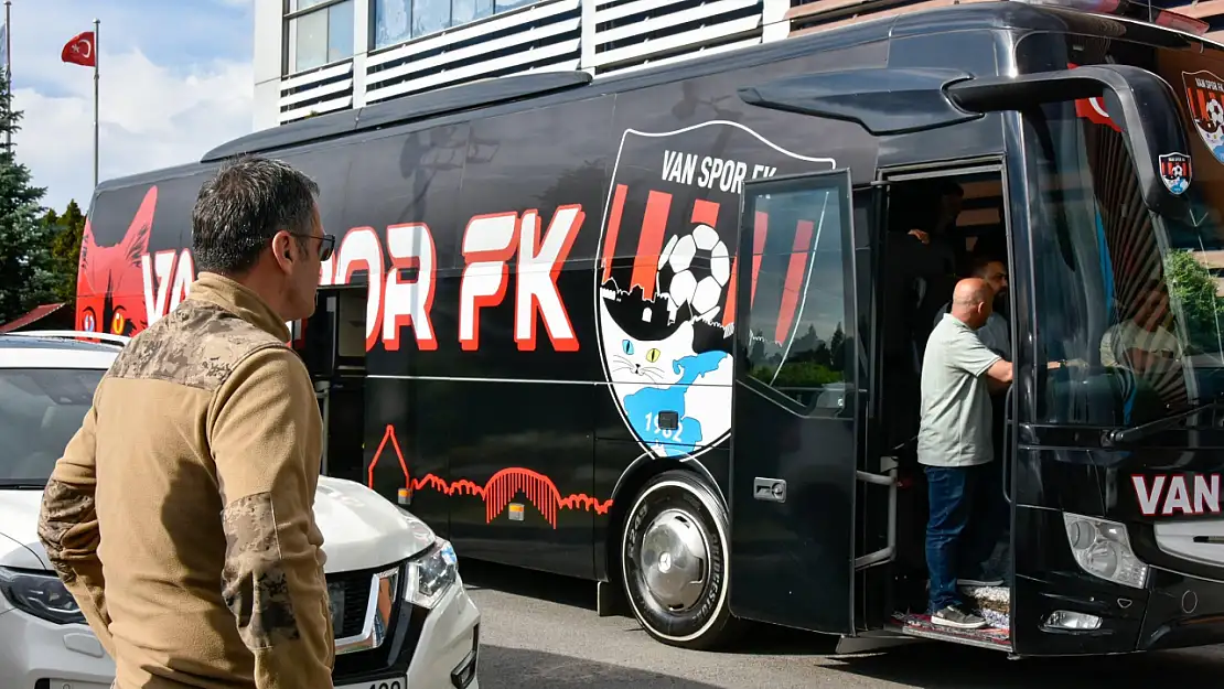 Atanur müdür, Vanspor'u yalnız bırakmadı