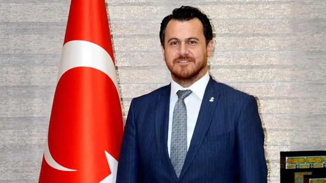 Emre Güray kimdir?