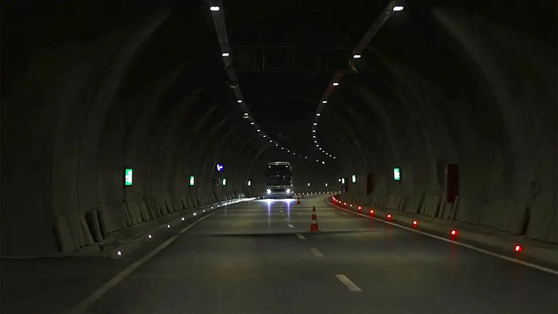 Hakkari-Van kara yolu tünellerle güvende!