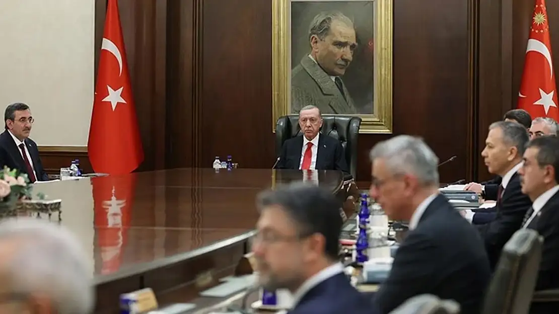 Kabine bugün yoğun gündemle toplanıyor