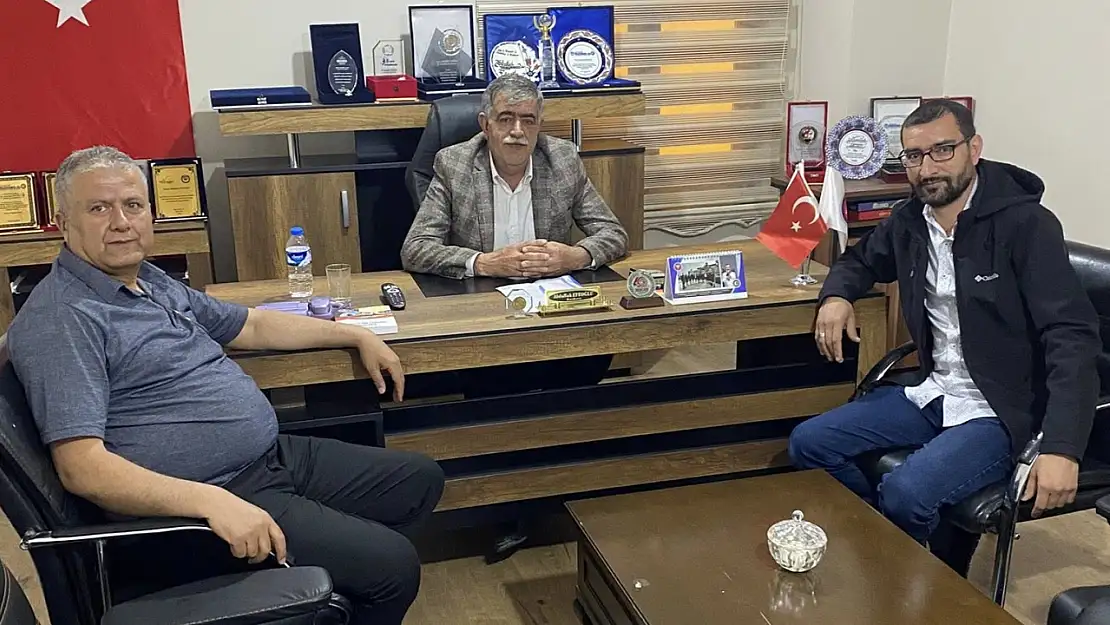 Öz Güven-Sen Başkanı Efeoğlu'na ziyaretçi akını başladı