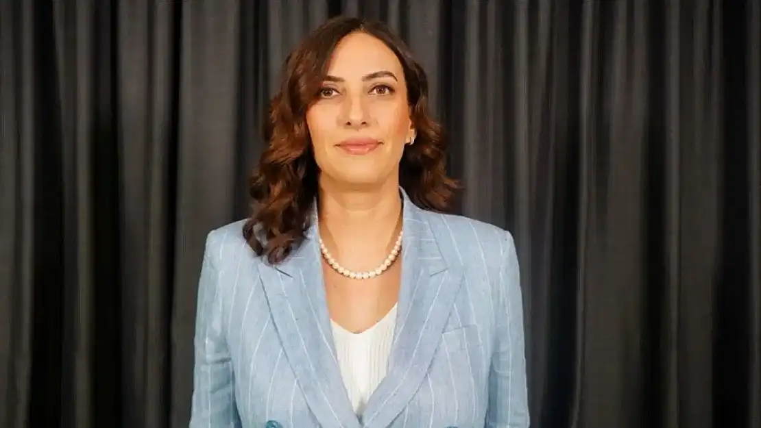 Partisinden istifa eden Vanlı vekil CHP'ye geçti!