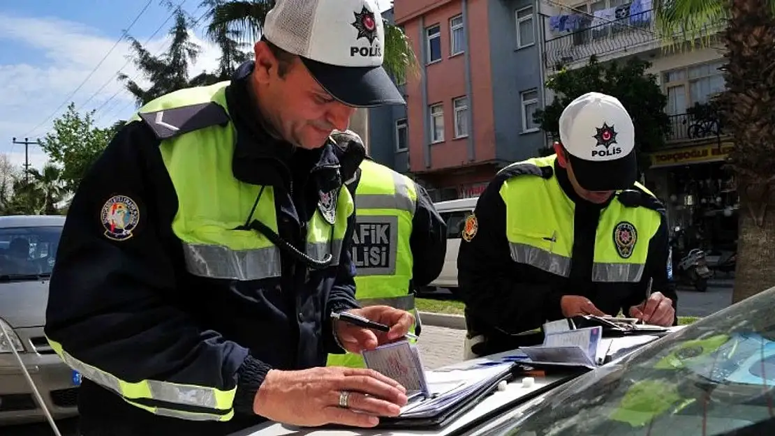 Trafik denetimlerine son hız devam ediliyor