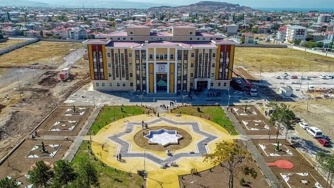 Tuşba Belediyesi'nin borcu açıklandı!