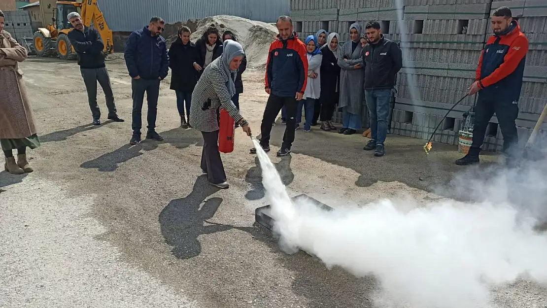 Tuşba İlçe Sağlık Müdürlüğünde Afet Tatbikatı