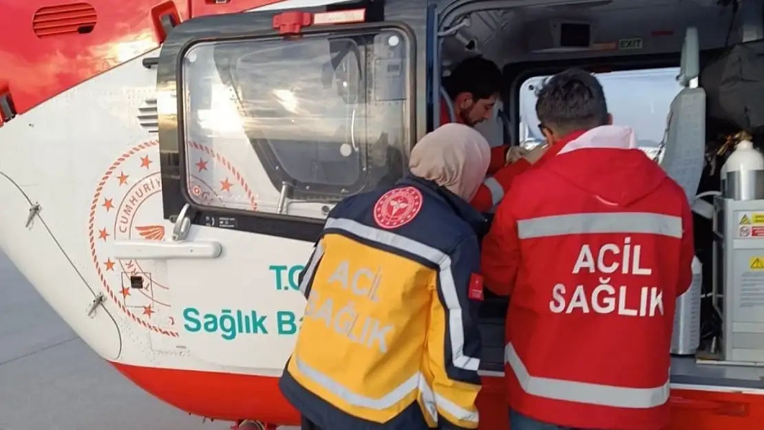 Van'da 58 yaşındaki hasta için helikopter havalandı