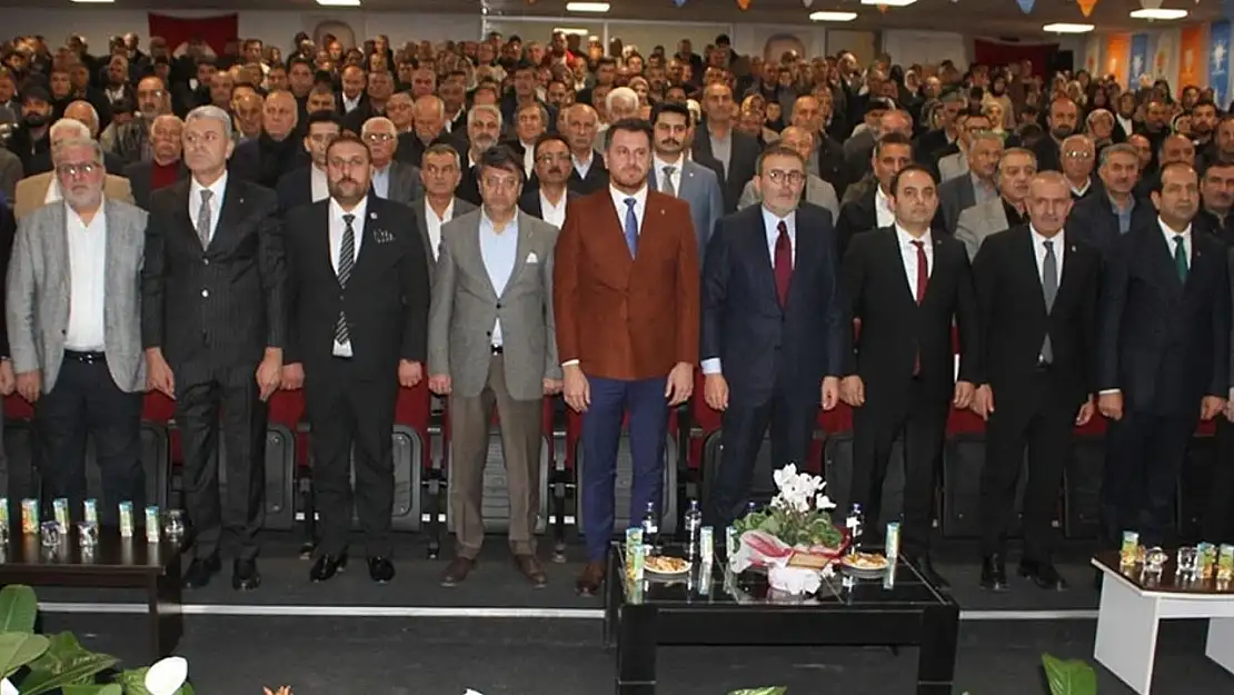 Van'da AK Parti Tuşba 4. Olağan Kongresi yapıldı