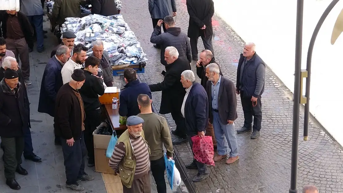 Van'da bayram alışverişi hareketliliği başladı