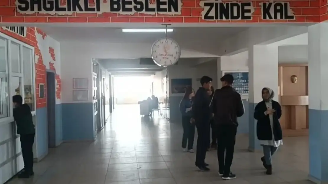 Van'da bu okulda zil uygulaması kaldırıldı! İşte nedeni