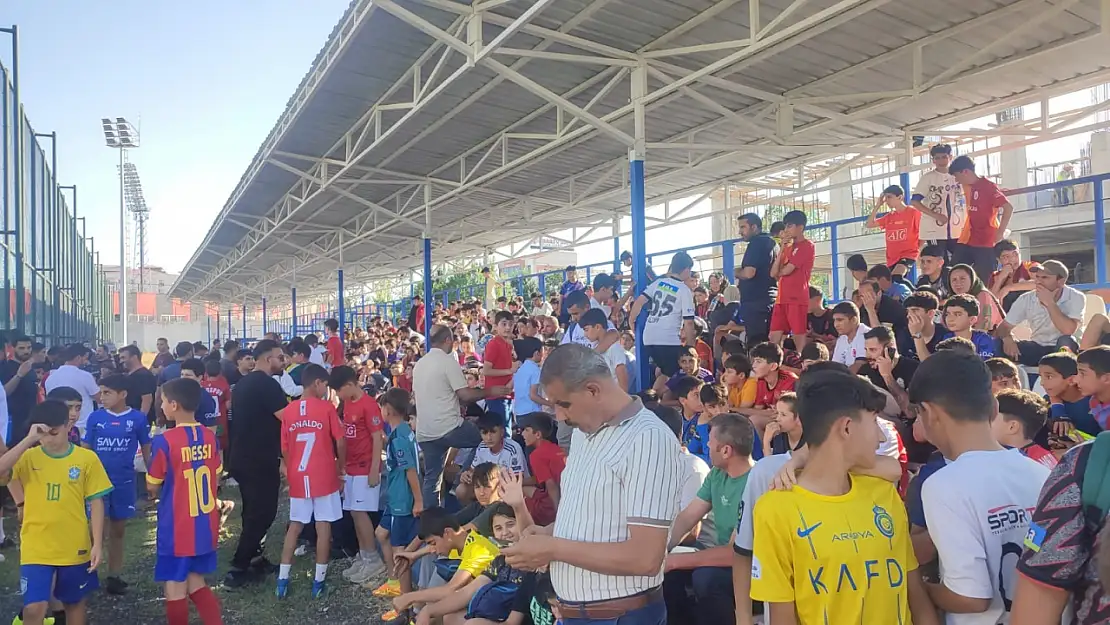 Van'da futbolcu seçmelerine rekor katılım!