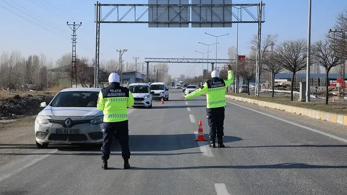 Van'da sürücülere ceza yağdı!