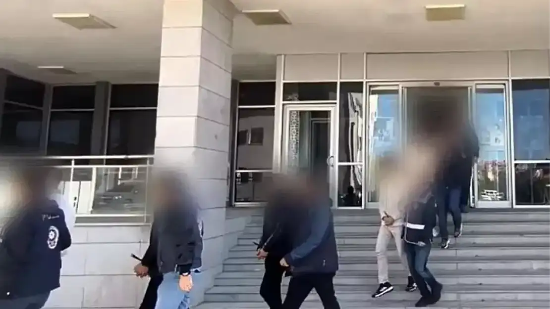 Van'da 'torbacı' operasyonu düzenlendi