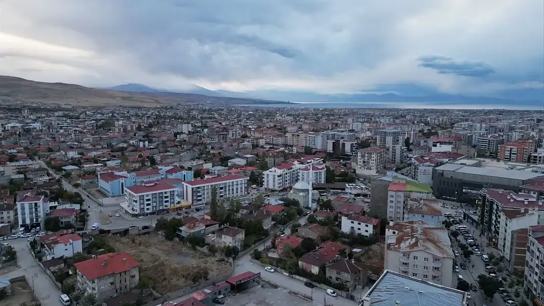 Van'daki uzmanlar uyardı: Büyük yıkım olacak!