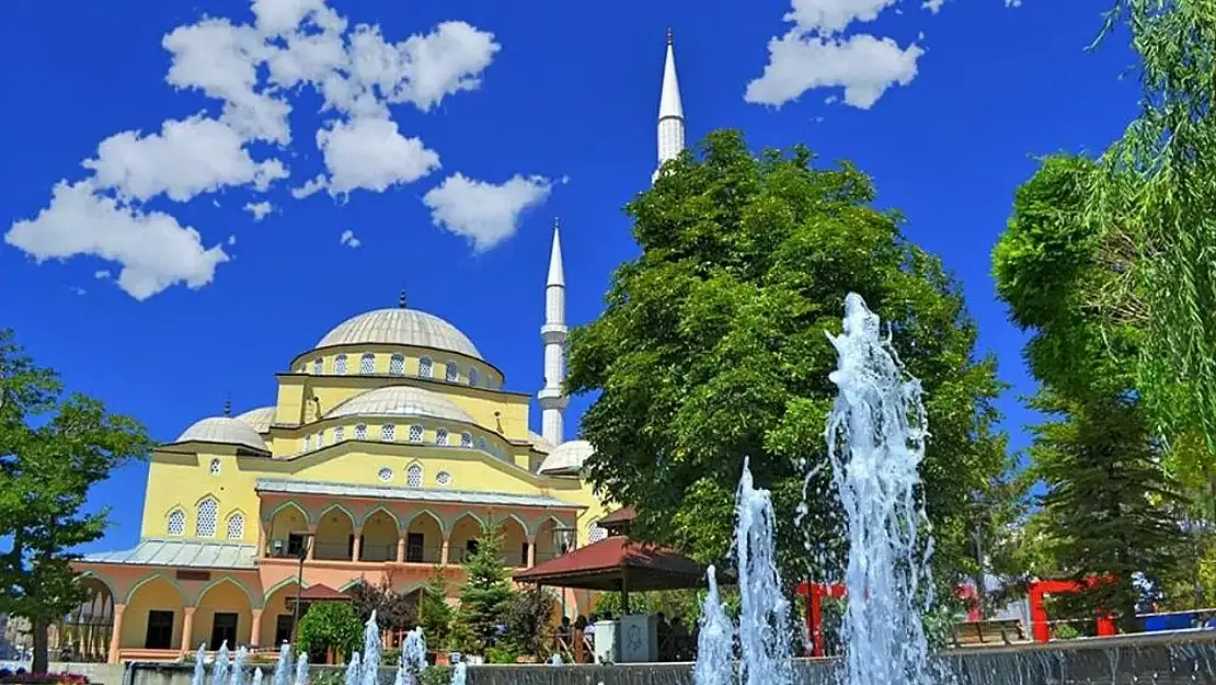 Van Hz. Ömer Camii'nin yıkım ve yapım takvimi açıklandı!