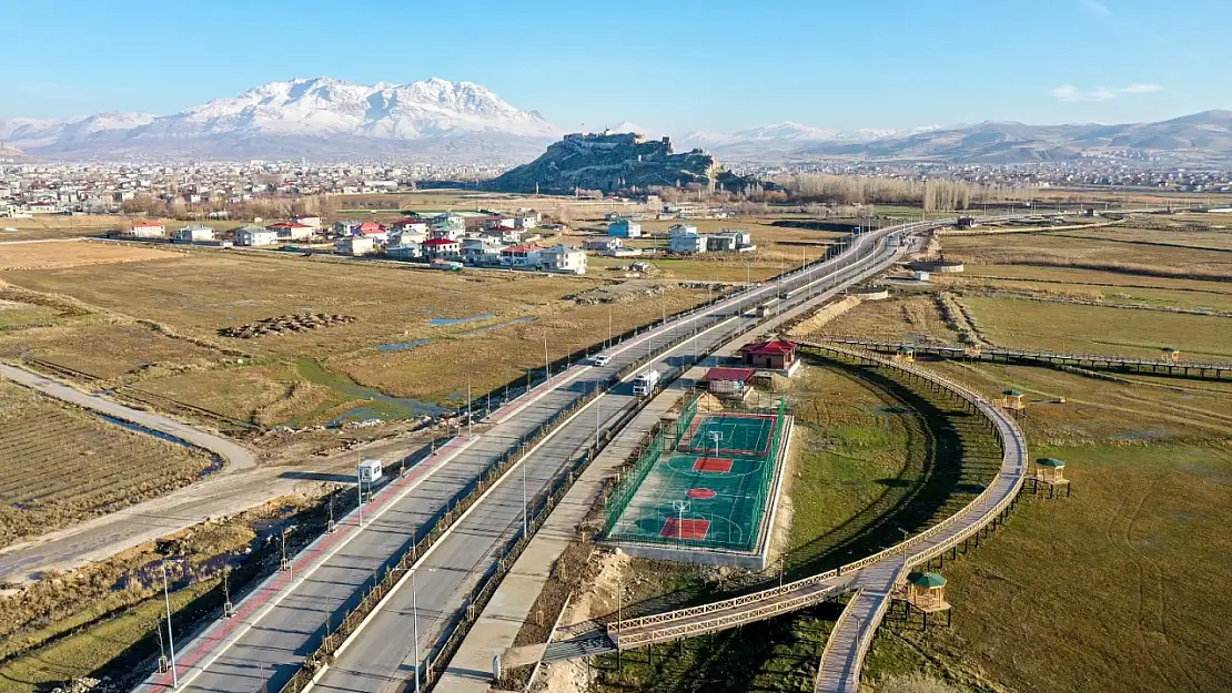 Van'ın 50 yıllık sahil yolu projesinde geri sayım başladı