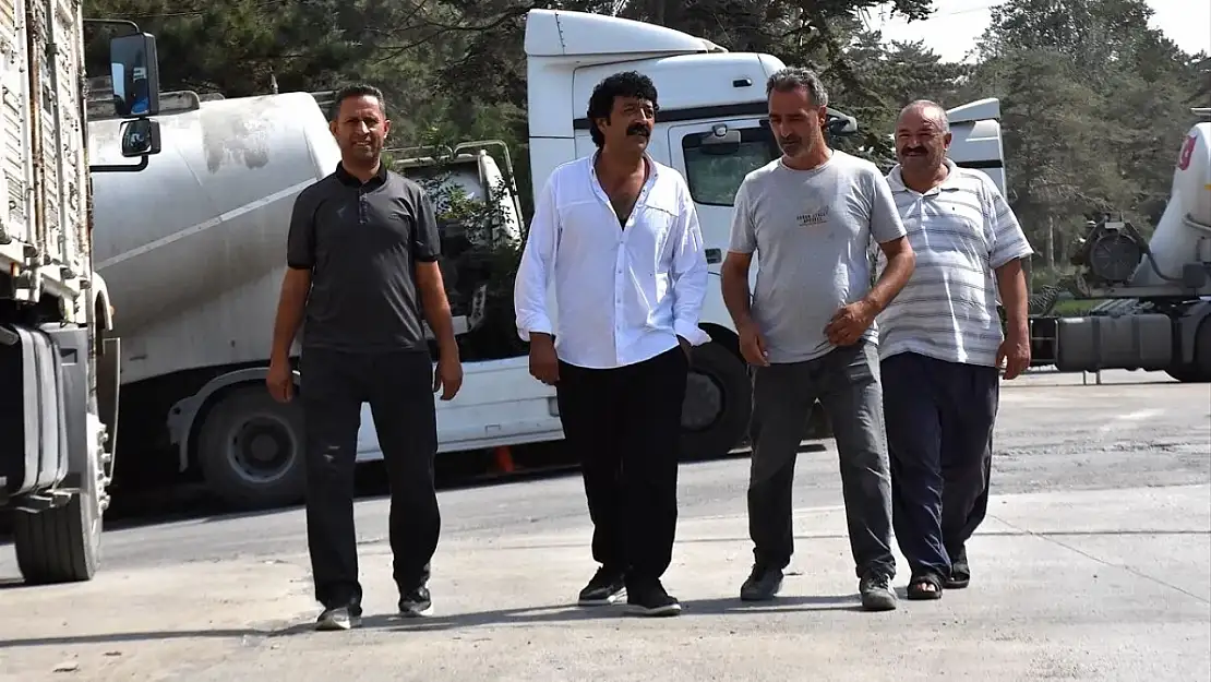 Van'ın Müslüm babası görenleri şaşırtıyor