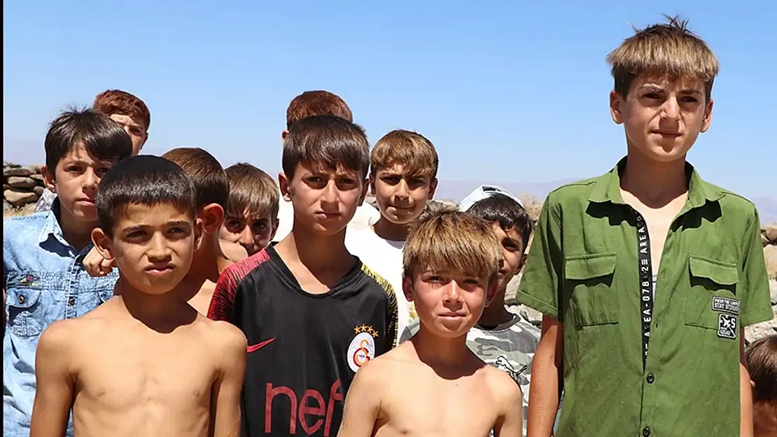 Vanlı çocukları heyecanlandıran davet