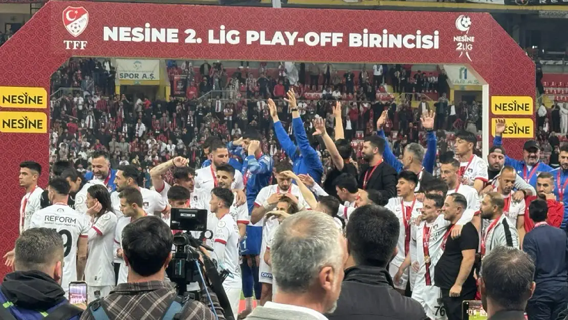 Vanspor FK, TFF 1. lige yükseldi