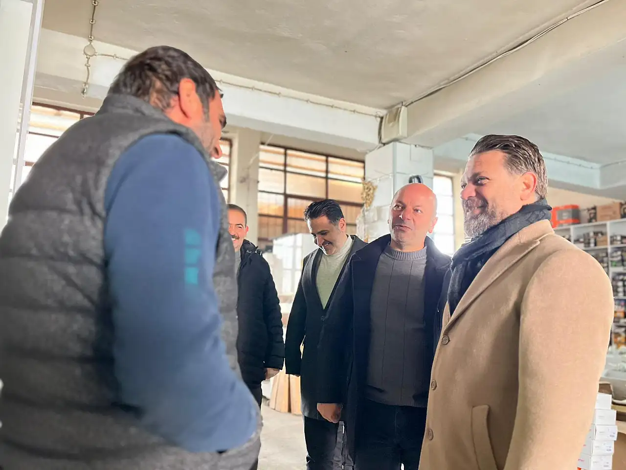 AK Parti İpekyolu Teşkilatından Yeni Marangozcular Sanayi Sitesi'ne Esnaf Ziyareti