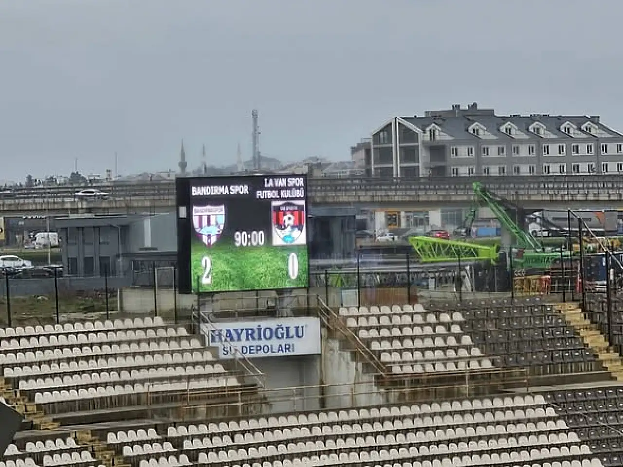 Vanspor, Bandırma deplasmanında 10 kişi kaldı, 2-0 mağlup oldu