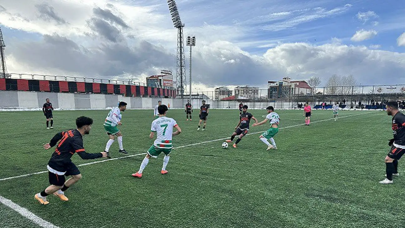 TFF'ye tepki olarak Van temsilcisi ligden çekildi