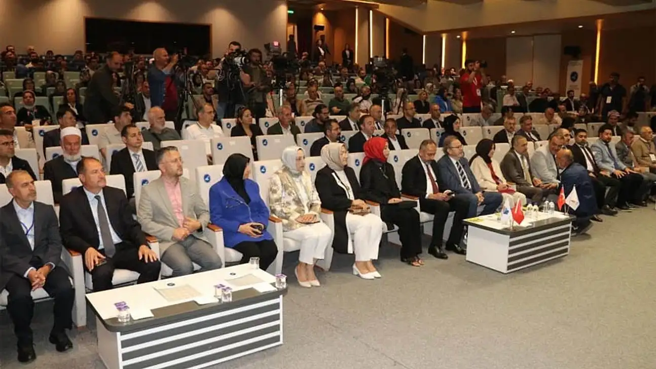 Van YYÜ'de 6. Uluslararası Kurdiyat Sempozyumu başladı