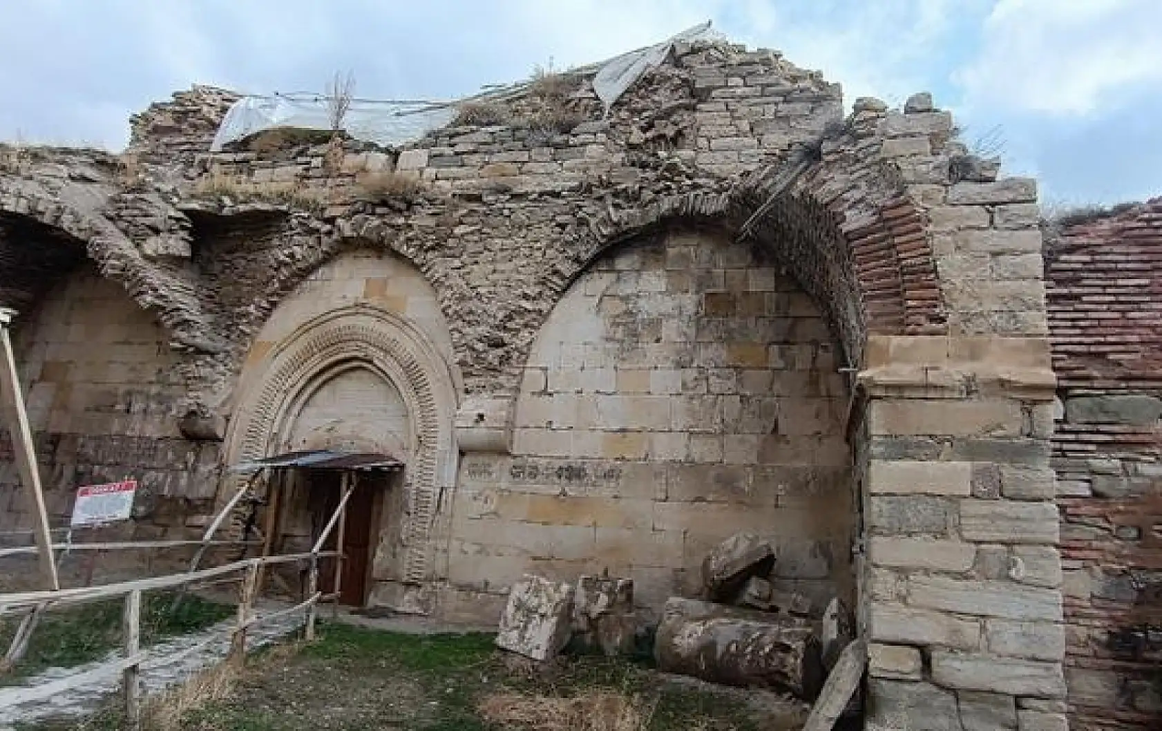 Yedi Kilise yıkılma tehlikesiyle karşı karşıya!