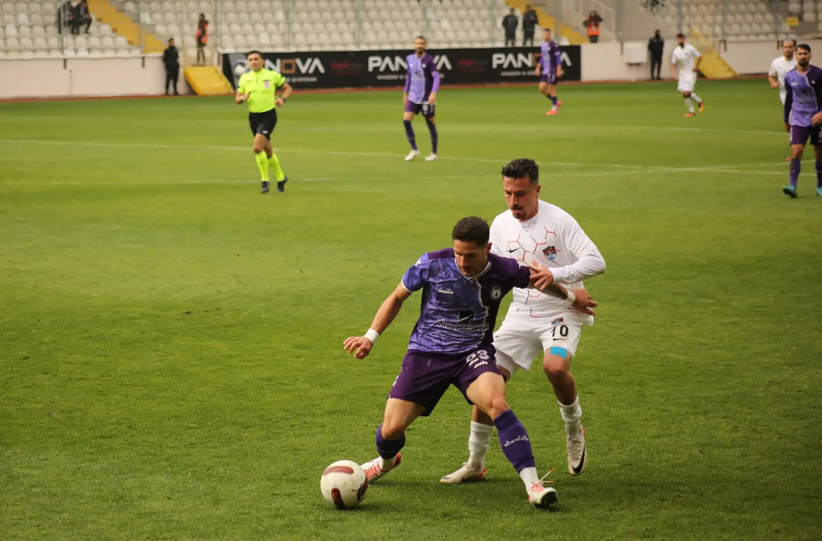 Afyonspor 0-1 Vanspor maçından kareler