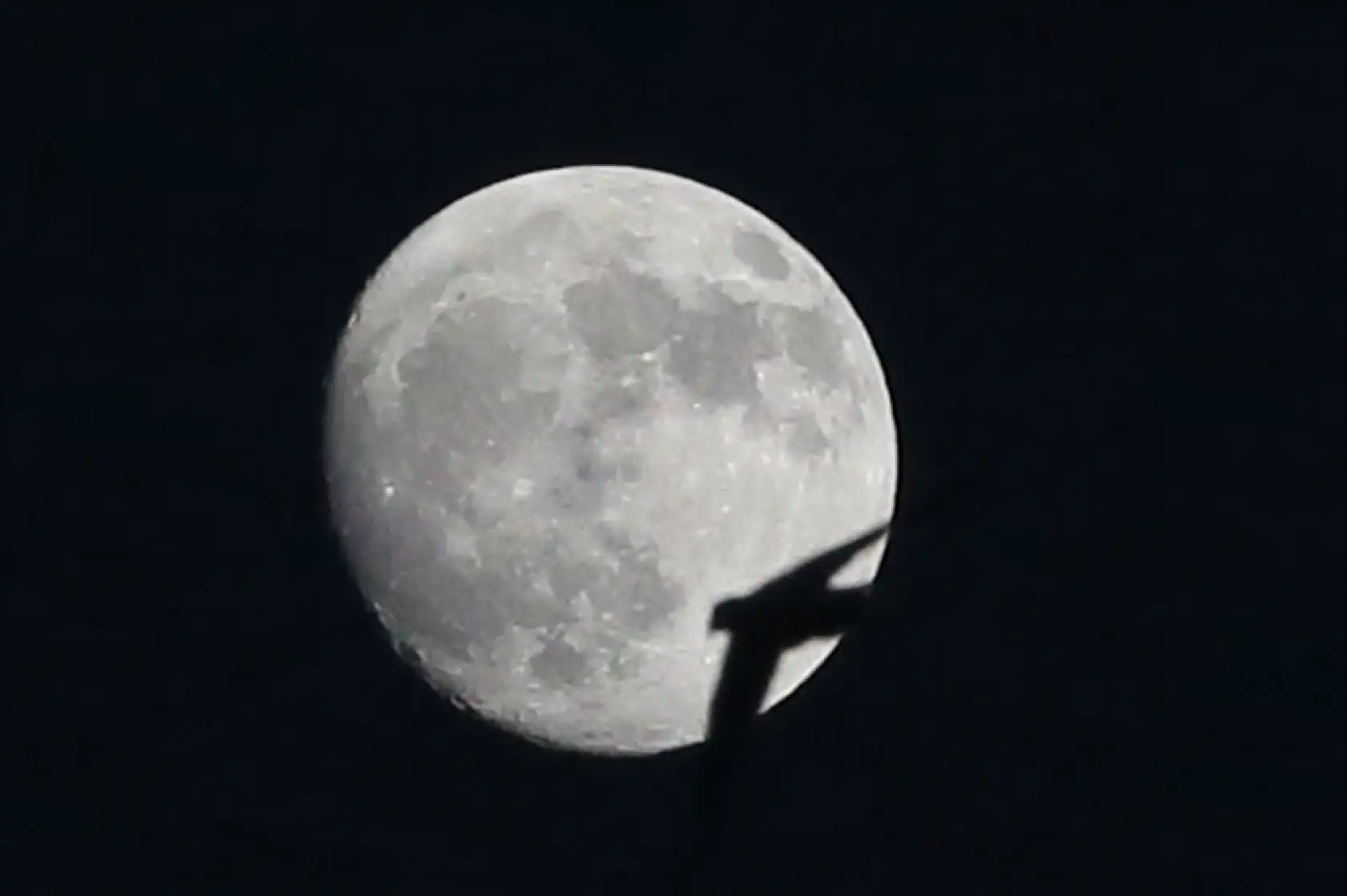 Dolunayın eşsiz görüntüsü